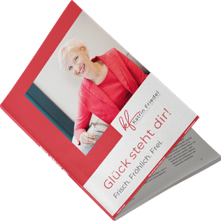 Katrin Friedel Botschafterin für Glück im roten Kleid auf Booklet für Audiokurs Glück steht dir!